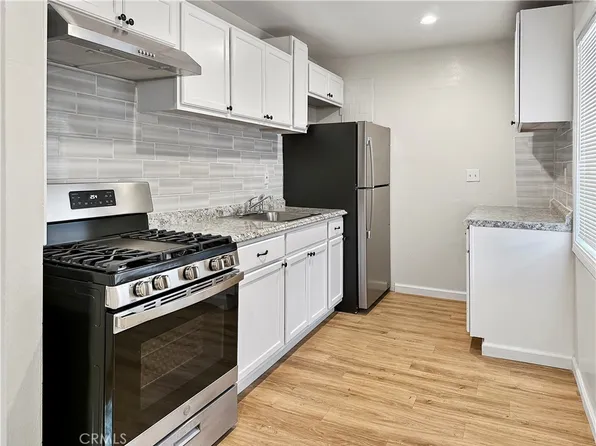 113 N Sandalwood Ave, La Puente, CA 91744