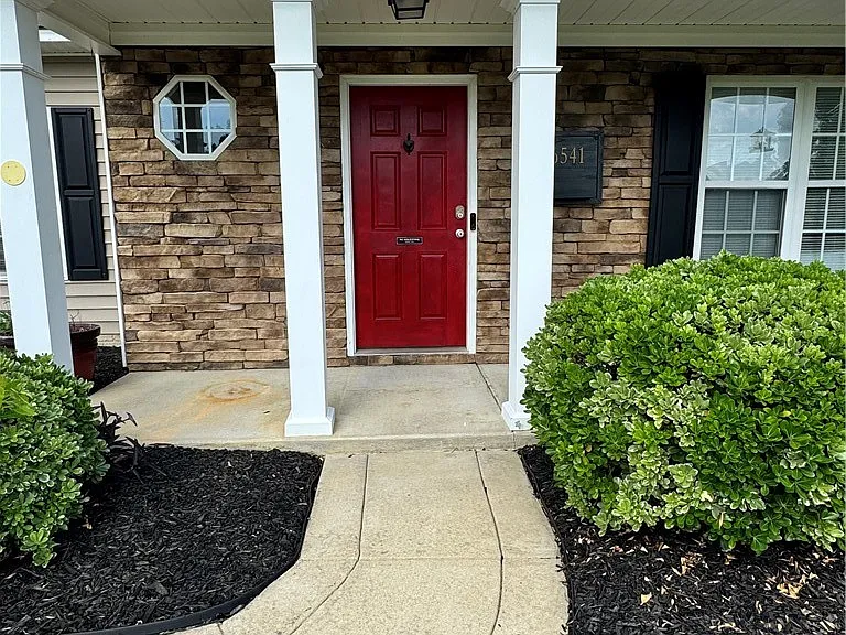 6541 Valley Falls Rd — Photo 4