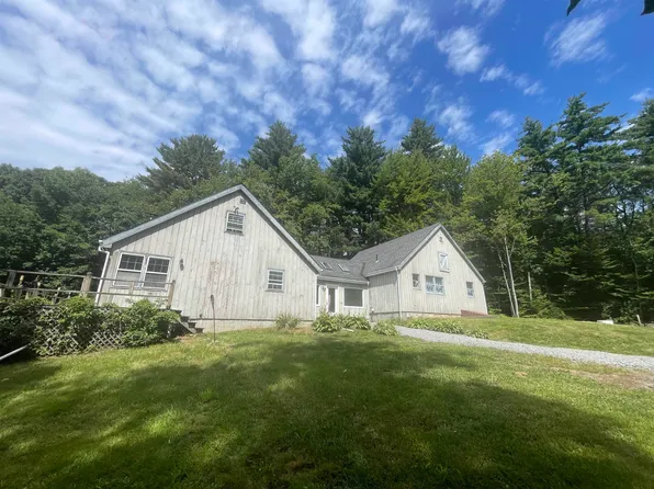 1752 East Dover Road Road, Dover, VT 05356