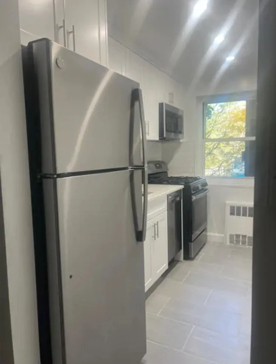 Building Photo - 82-48 135th St #2