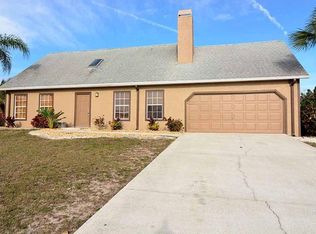 831 Eagle Ln, Apollo Beach, FL 33572