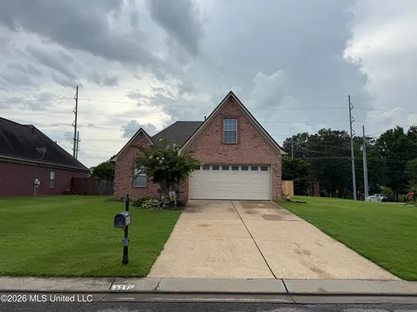 5981 Sheffield Dr, Southaven, MS 38671