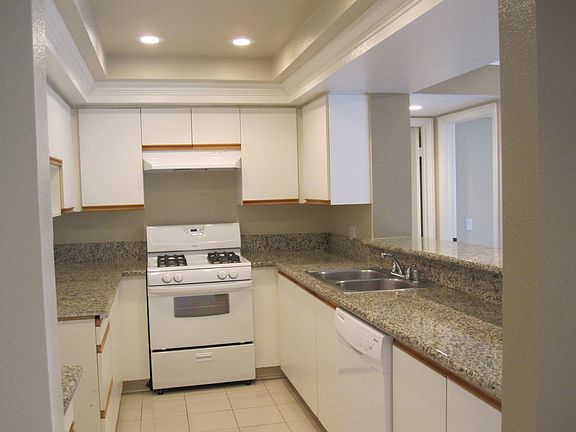 5th image of 11347 Nebraska Ave APT 301