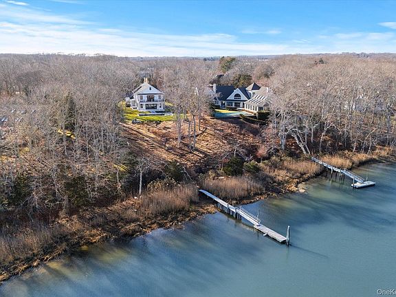 2nd image of 2590 Cox Neck Road