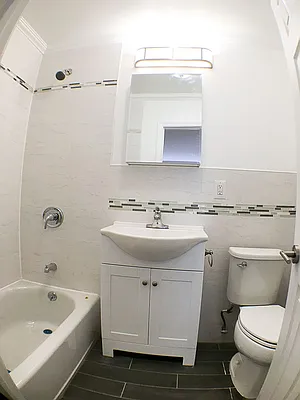 Rented by Francine Realty | media 20