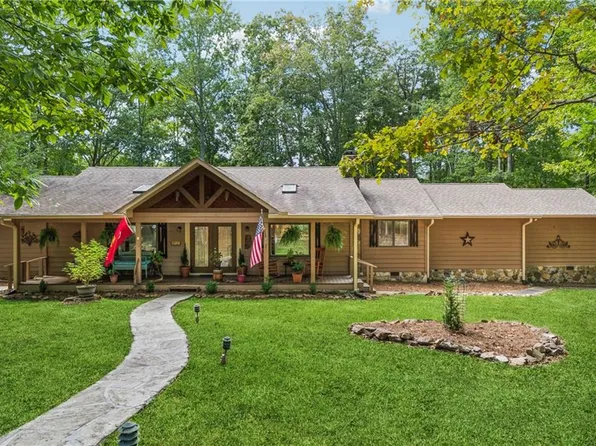 141 Tamarack Dr, Jasper, GA 30143