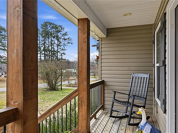 4th image of 128 Kendall Mill Rd