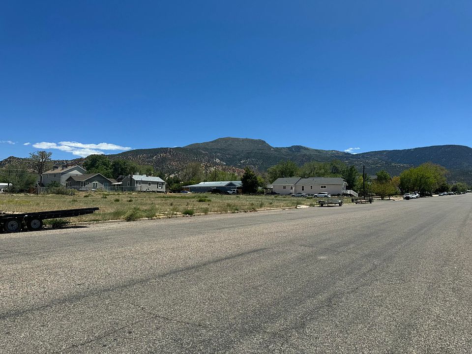 2nd image of 33 S 100 E