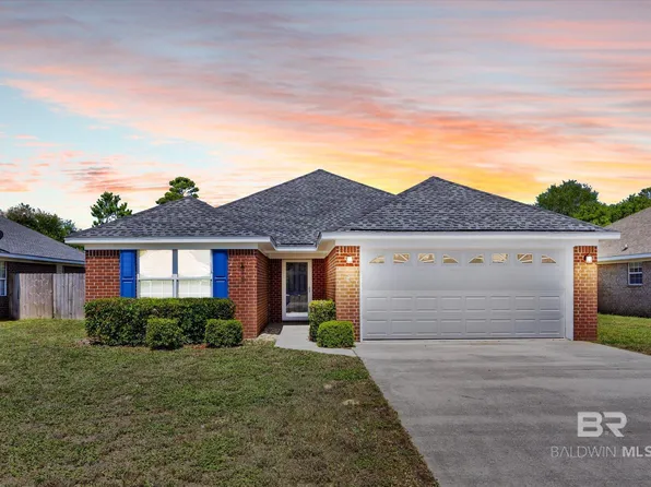 1373 Hardwood Dr W, Gulf Shores, AL 36542