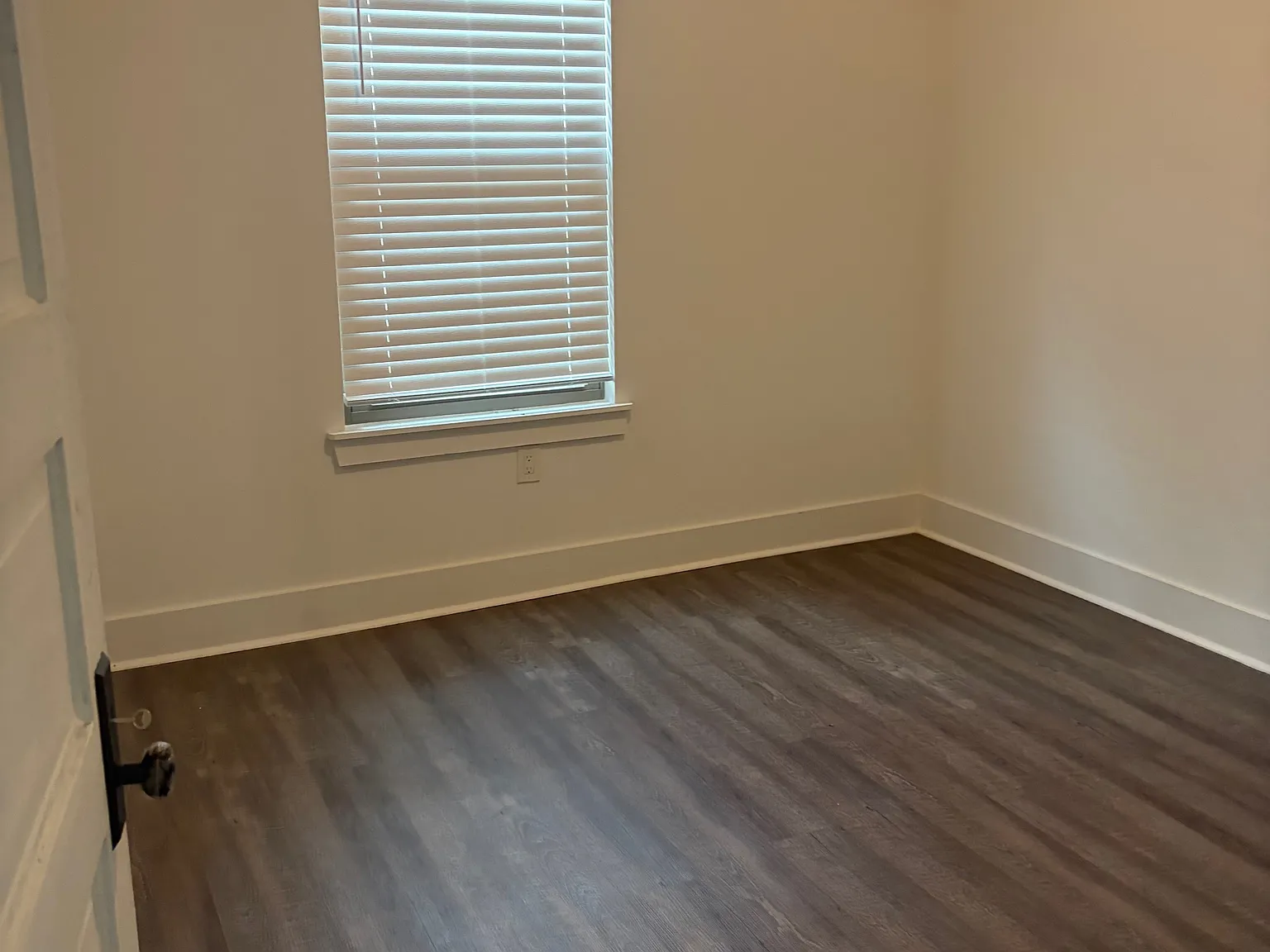 3 bed, 1217 sqft, $1,750 — Photo 4