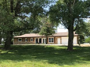 4230 State Route H, Fillmore, MO 64449