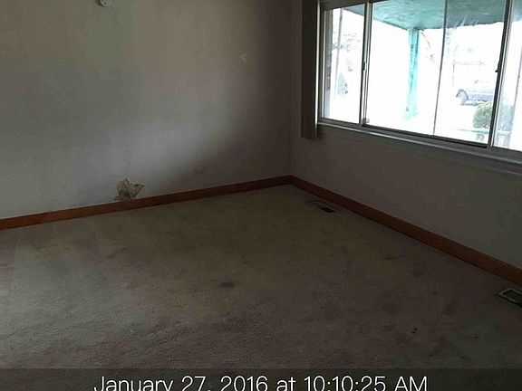 2nd image of 1394 Forest Ave
