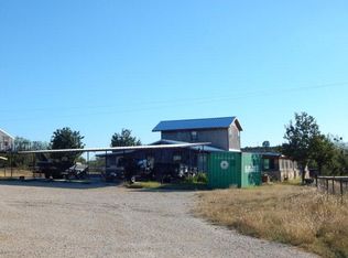 2602 Sherwood Loop, Mertzon, TX 76941