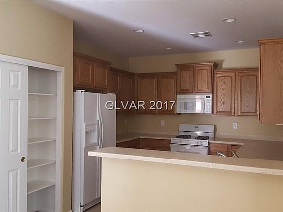 5th image of 11245 Emerald Pine Ln