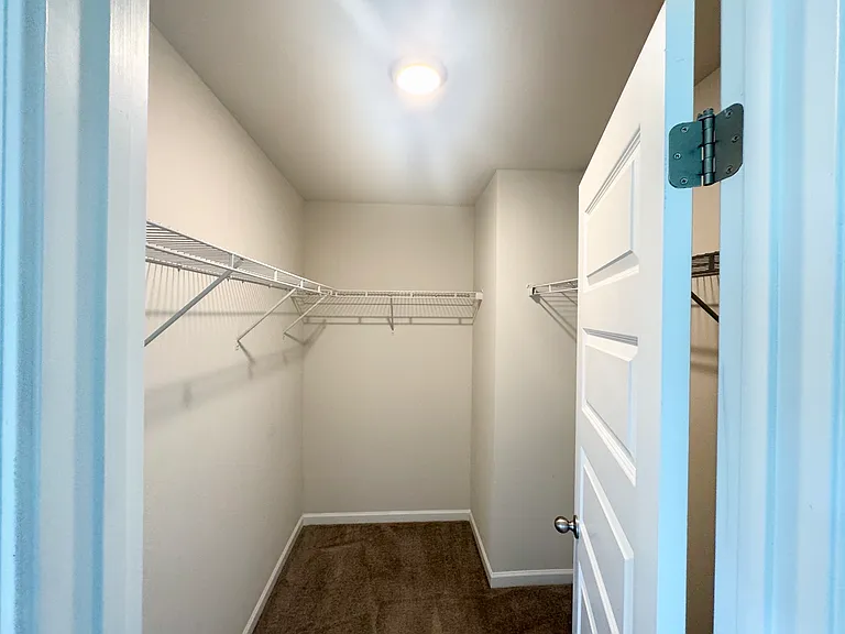 109 Denmon Ct — Photo 14