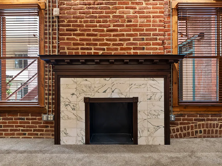 1128 N Grant St #100 — Photo 18