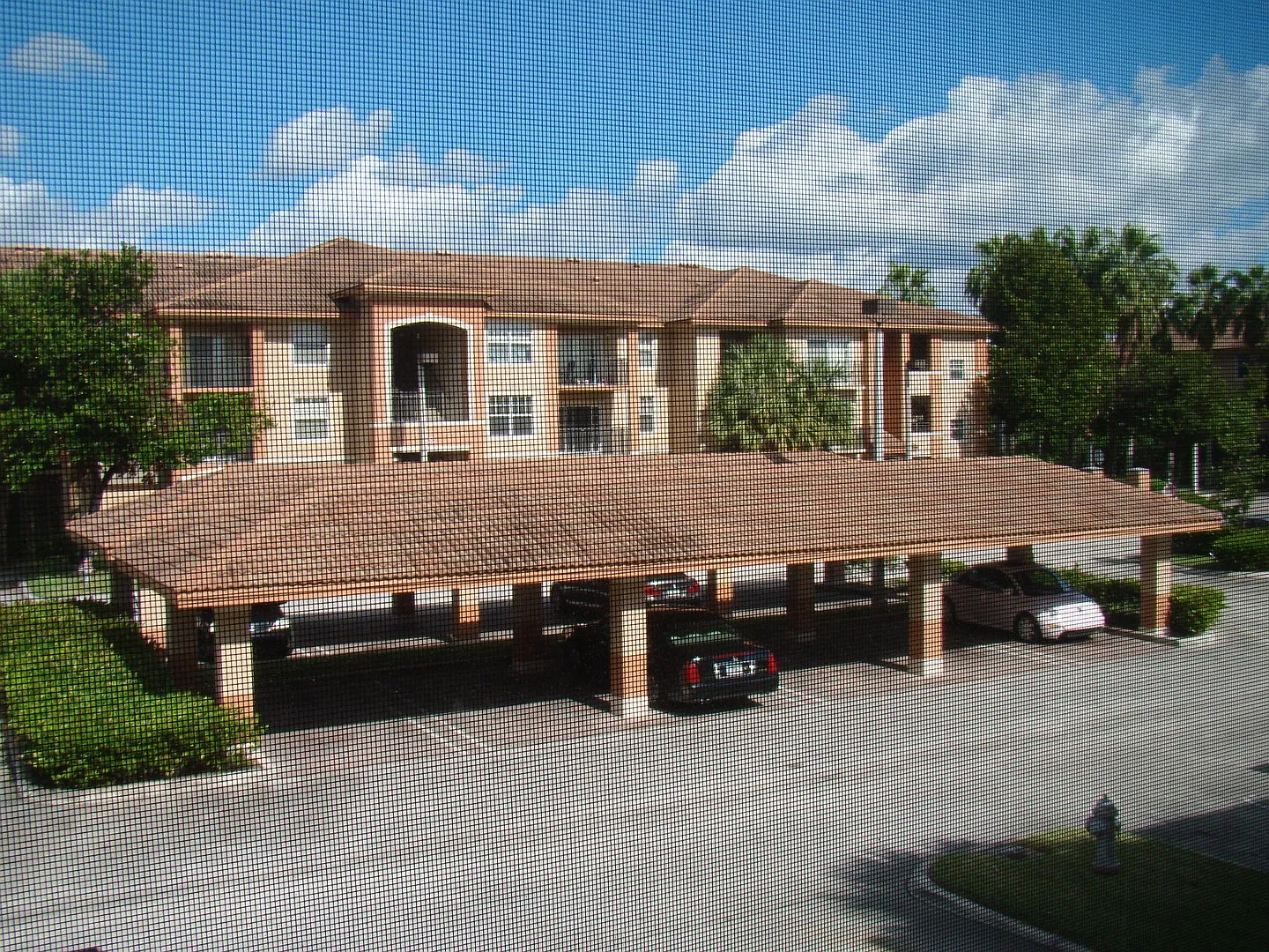 City Center Apartments — Photo 1