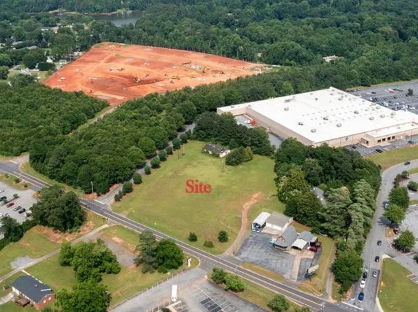 222 Brown Rd, Anderson, SC 29621