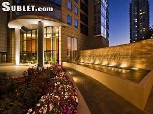 550 N Kingsbury St APT R01, Chicago, IL 60654