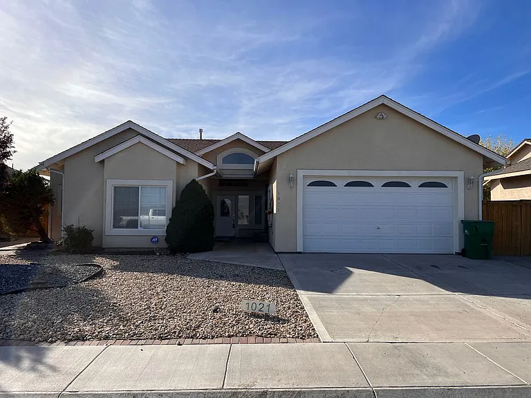 1021 Pepper Ln — Photo 6