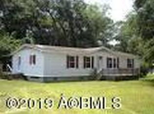 8 White Pine Rd, Beaufort, SC 29906