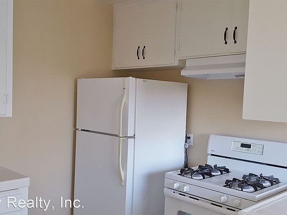 2nd image of 4133 37th St #4139