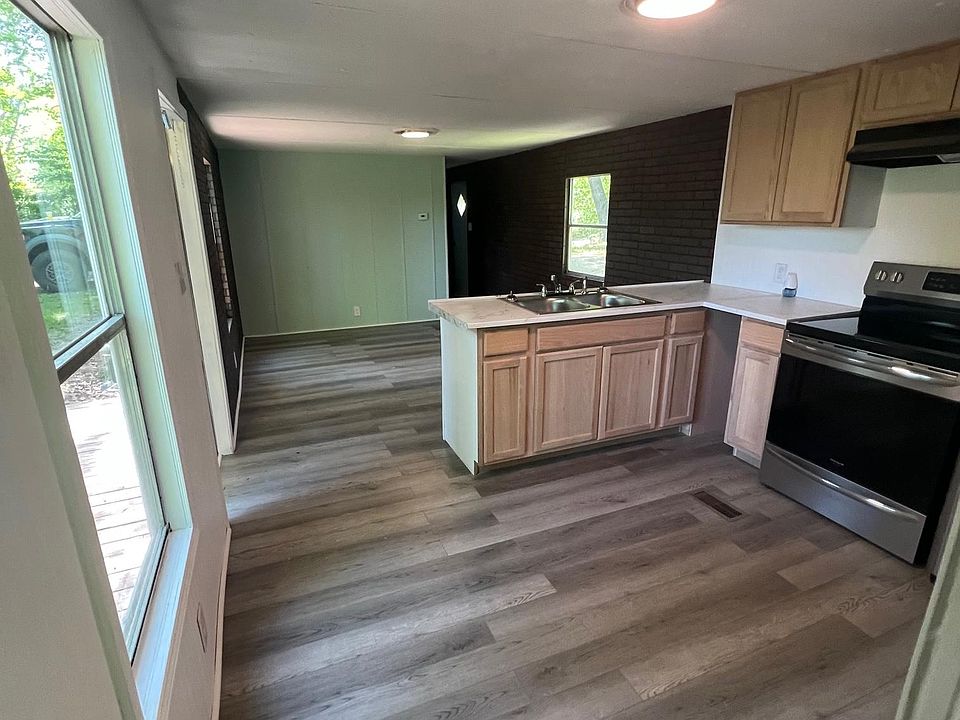 1st image of 5142 Smawley Ave