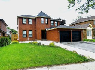 52 Major William Sharpe Dr, Brampton, ON L6X 3J1