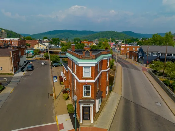 11 Boylston St, Bradford, PA 16701