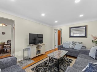 7476 Nightingale St, Dearborn Heights, MI 48127