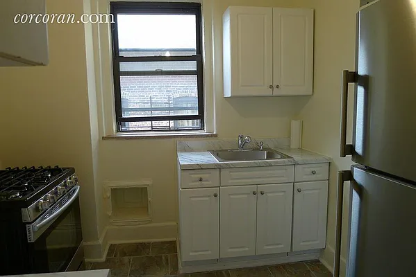 Rented by Corcoran | media 23