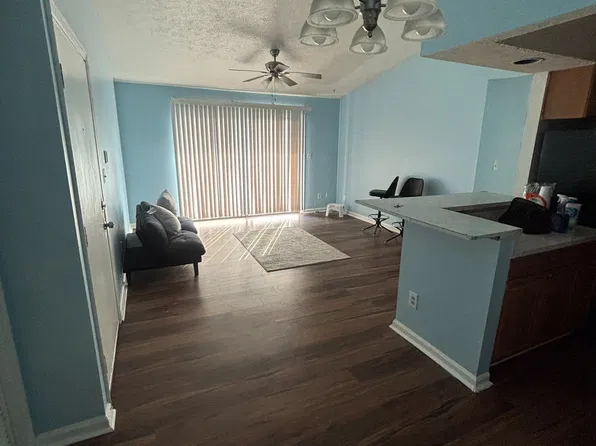 165 Haverford Ct #3, Hampton, VA 23666