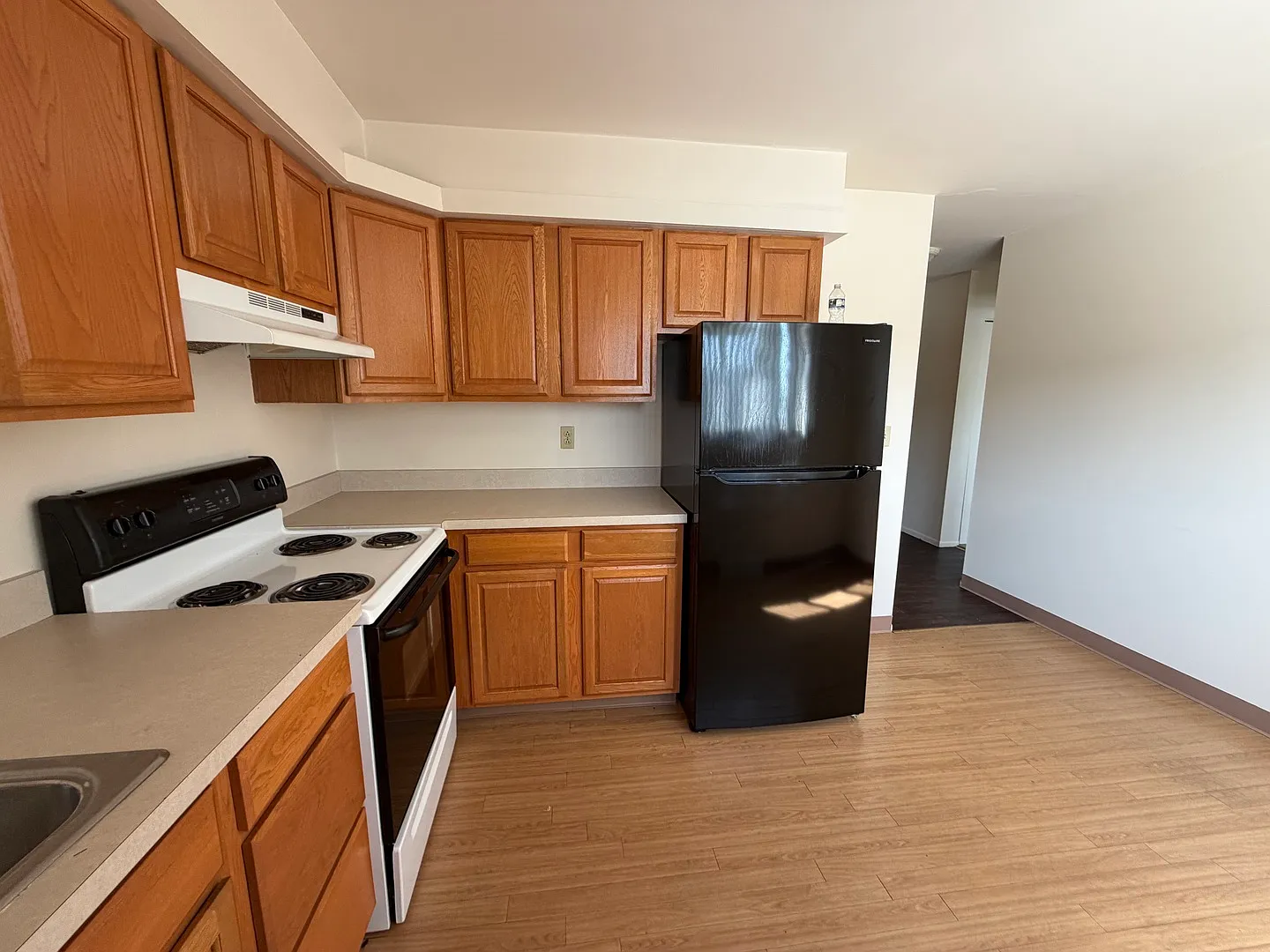 1 bed, 700 sqft, $1,575 — Photo 4