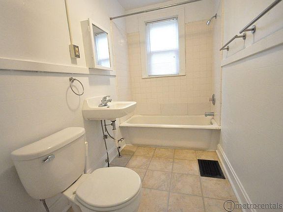 5th image of 1276 Brexton Pl