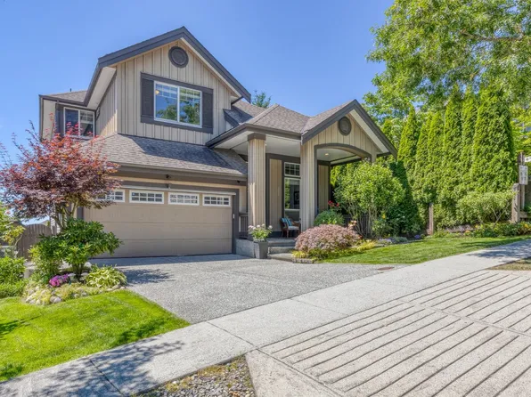 1338 Fifeshire St, Coquitlam, BC V3E 0C8