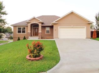 835 Brentwood Ave, Sedalia, MO 65301