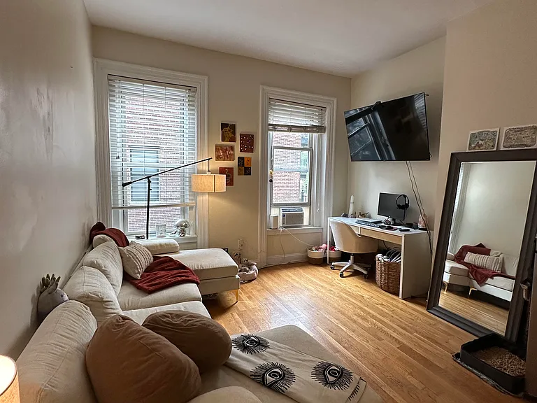 544 Columbus Ave #5 — Photo 1