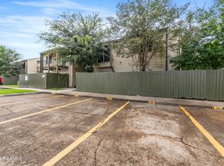 220 Doucet Rd APT 126D, Lafayette, LA 70503