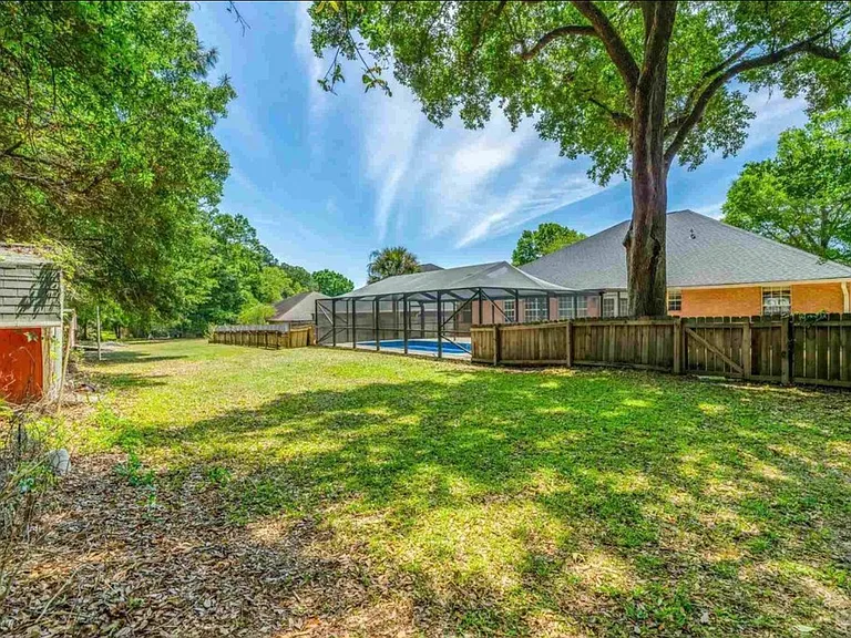 1764 Condor Dr — Photo 34