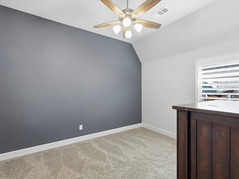 704 Pony Foot Dr — Photo 18