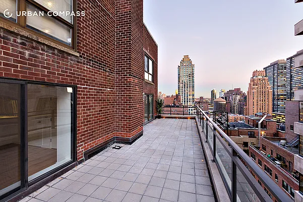 Rented by Compass | media 7