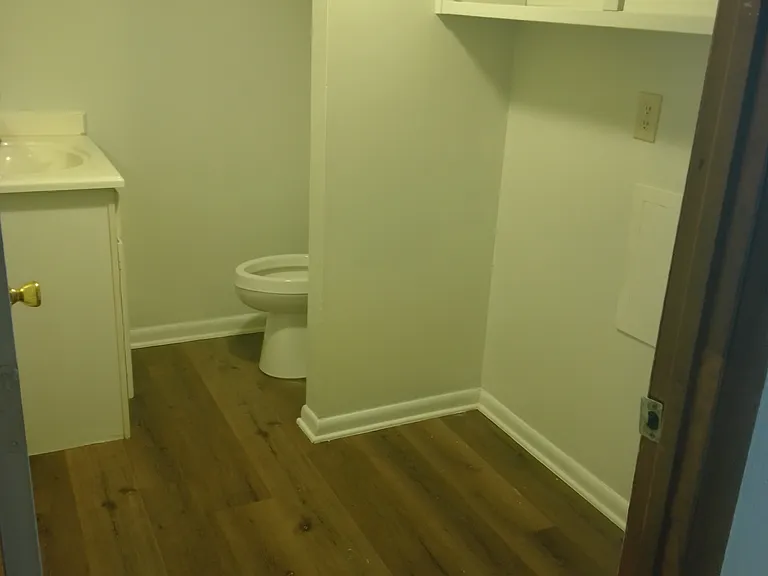Galveston Dr — Photo 12