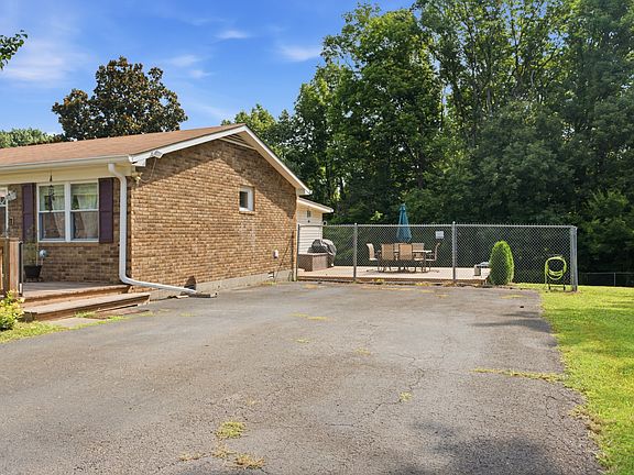 4th image of 670 Bobbitt Rd