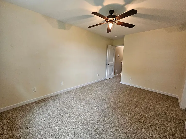 511 Justice Farm Dr — Photo 9