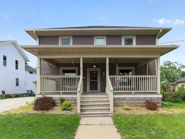 805 1st Center Ave, Brodhead, WI 53520