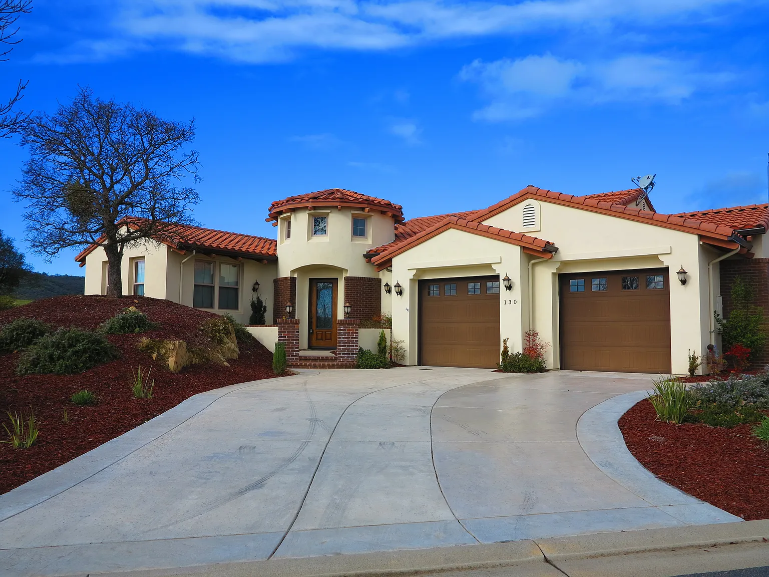 130 Leaf Crest Ct photo 1