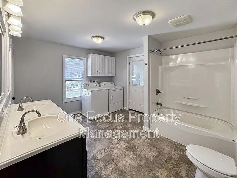 2119 King St — Photo 4