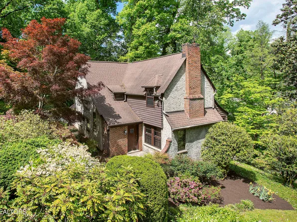 702 Forest Hills Blvd, Knoxville, TN 37919