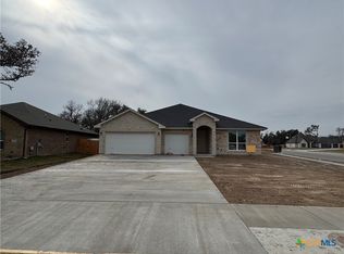 1301 Rylee Ln, Salado, TX 76571