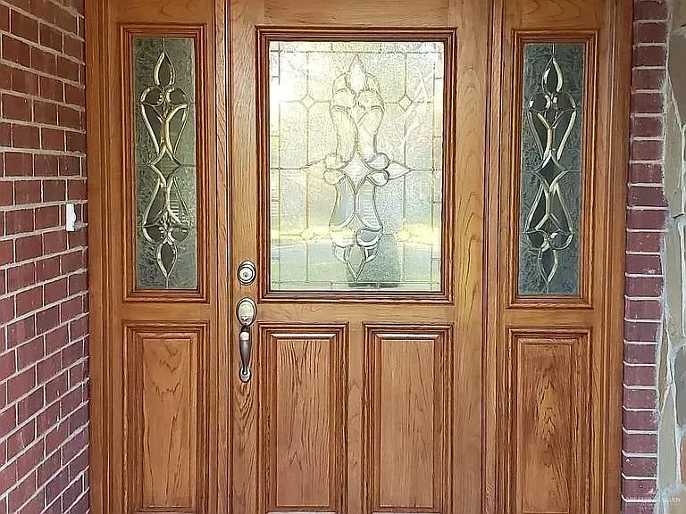 4 bed, 3.0 bath, 2505 sqft, $2,400 — Photo 3